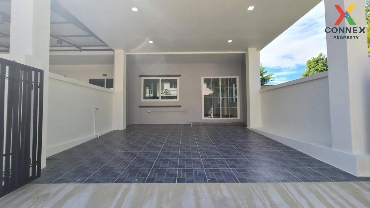 For Sale Townhouse/Townhome  , Park Village 4 Sarasas - Ratchapru 3