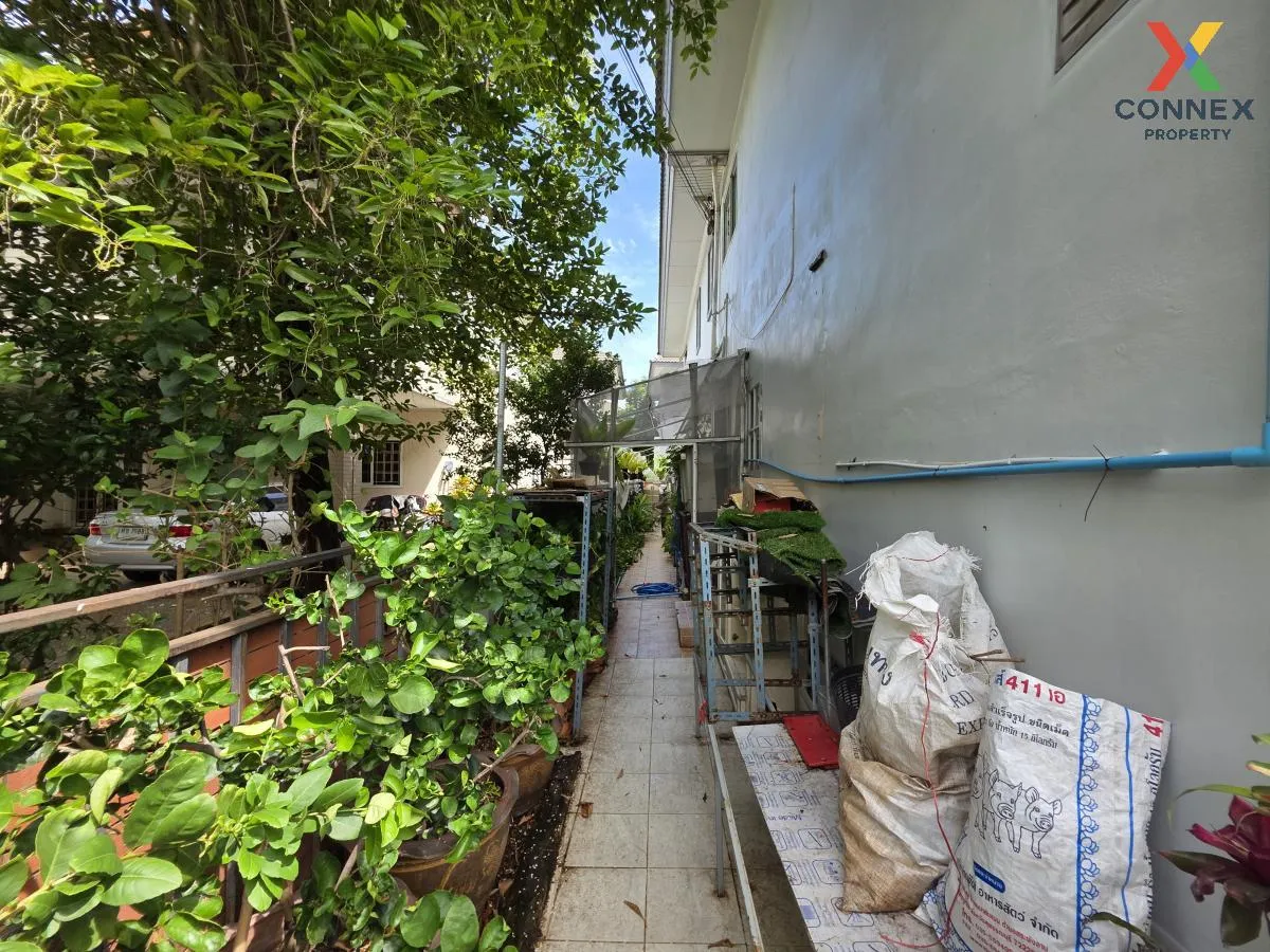 For Sale House , Tara Ratchaphruek-Pinklao , corner unit , Mahasa