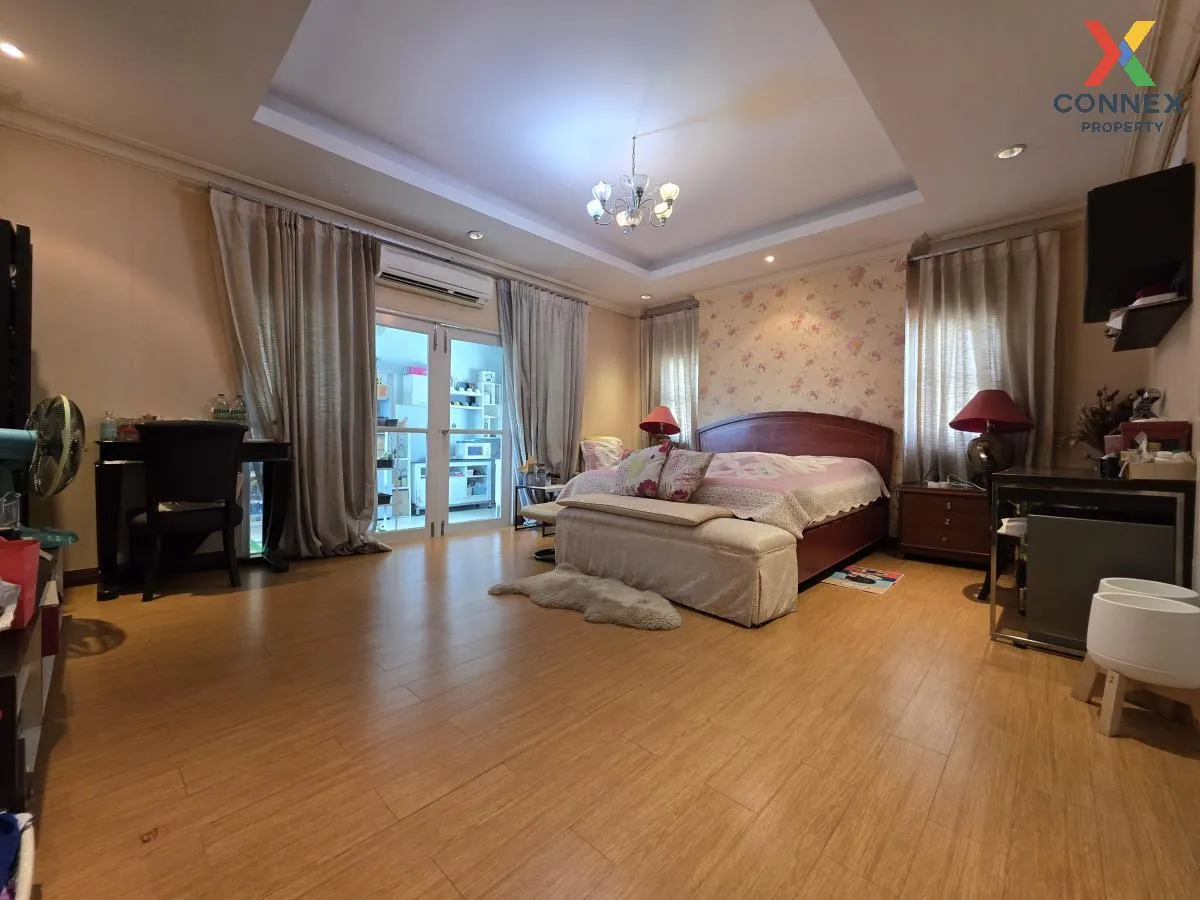 For Sale House , Tara Ratchaphruek-Pinklao , corner unit , Mahasa