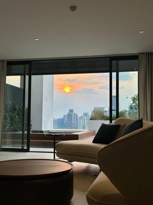 For Sale Condo , Crystal Garden , nice view , high floor , wide frontage , newly renovated , BTS-Nana , Khlong Toei , Khlong Toei , Bangkok , CX-128068
