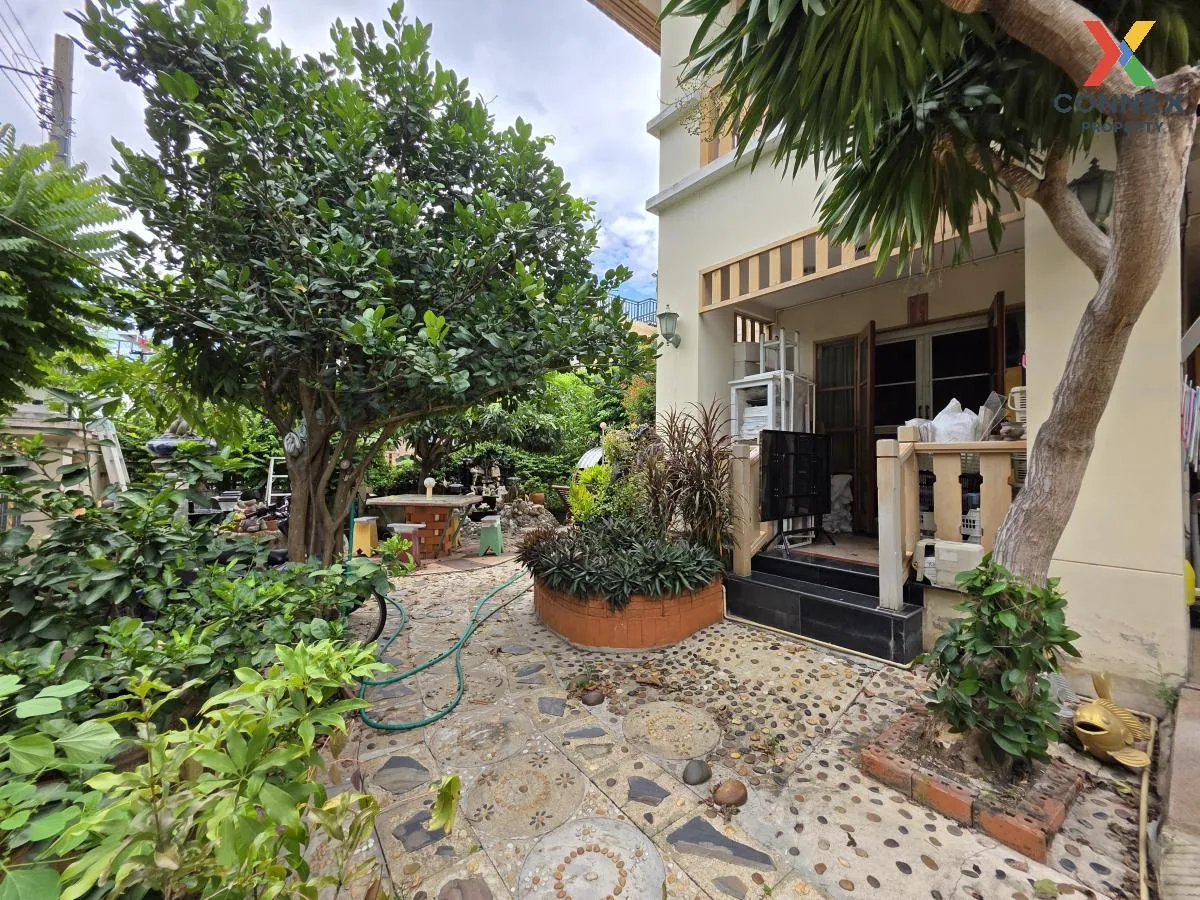 For Sale House , Laddarom Pinklao , Bang Khu Wiang , Bang Kruai ,