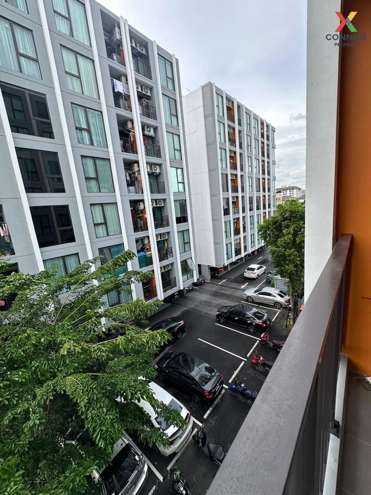 เช่าคอนโด  ฟีล คอนโด ลาดพร้าว 122 MRT-ลาดพร้าว 101 (สายสีเหลือง) 