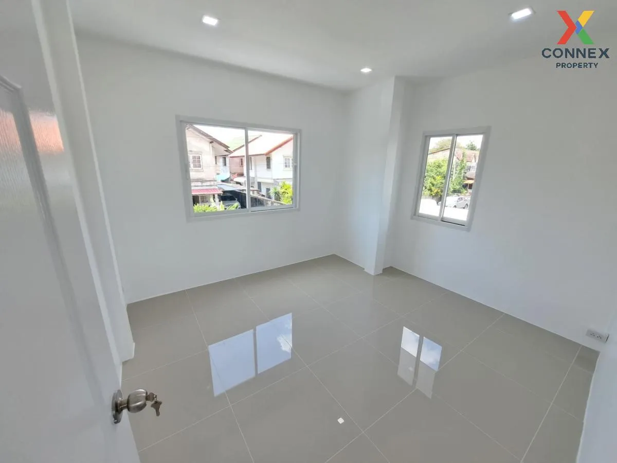 For Sale House , Baan Rompradu Phetkasem 104 , newly renovated , 