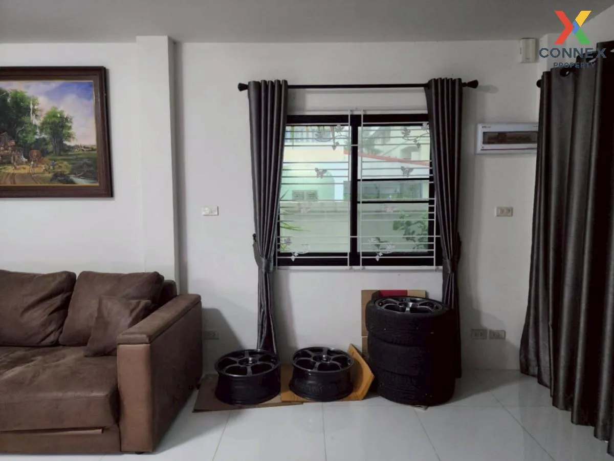 For Sale House , Baan Film , corner unit , Samet , Mueang Chon Bu