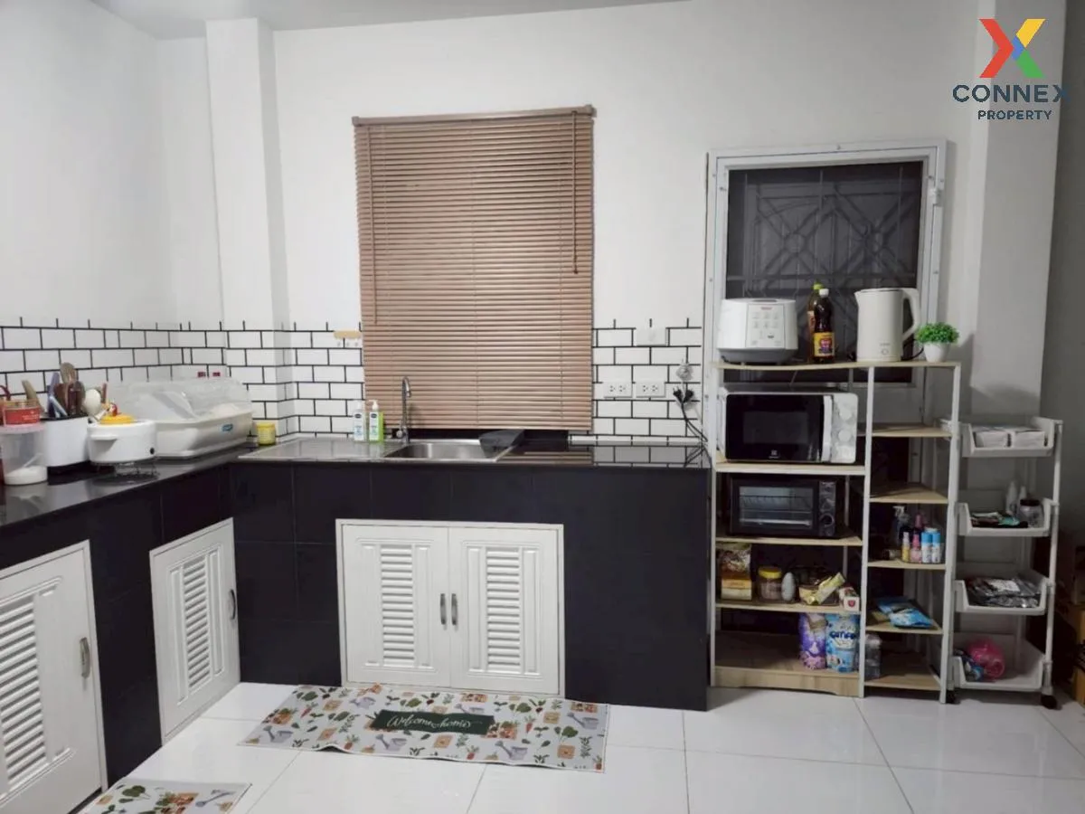 For Sale House , Baan Film , corner unit , Samet , Mueang Chon Bu