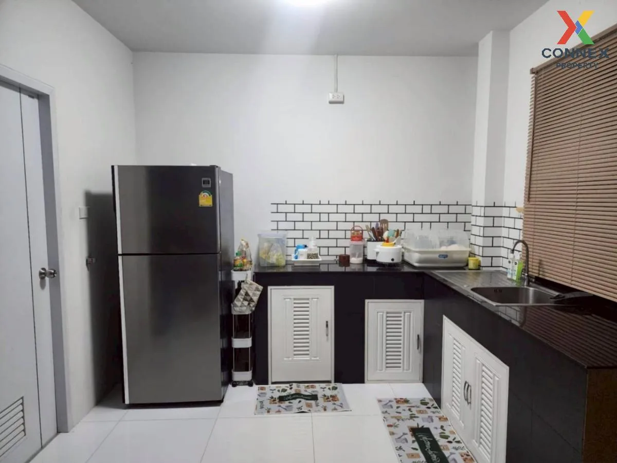 For Sale House , Baan Film , corner unit , Samet , Mueang Chon Bu