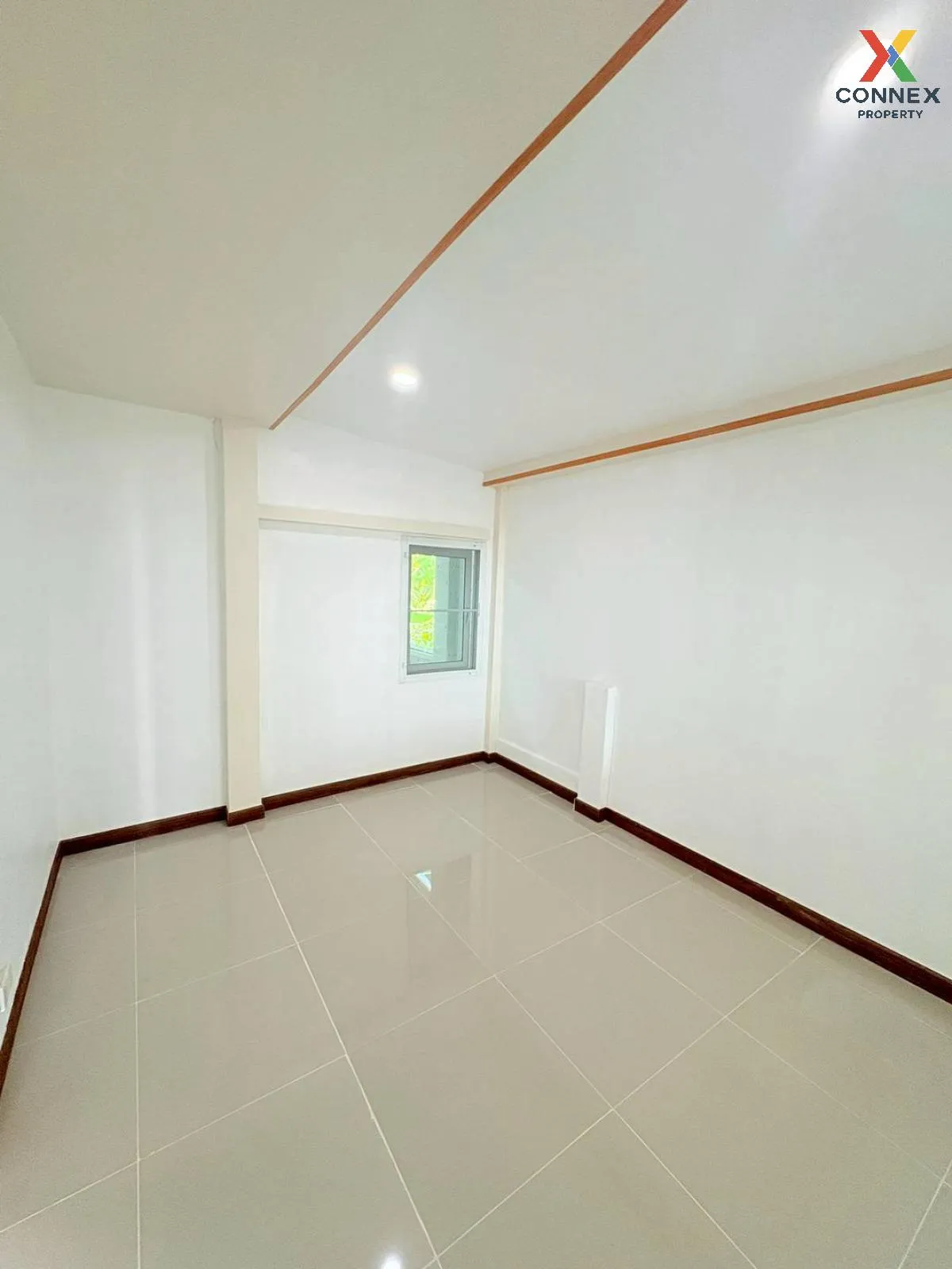 For Sale Townhouse/Townhome  , Moobaan Eklada , newly renovated ,