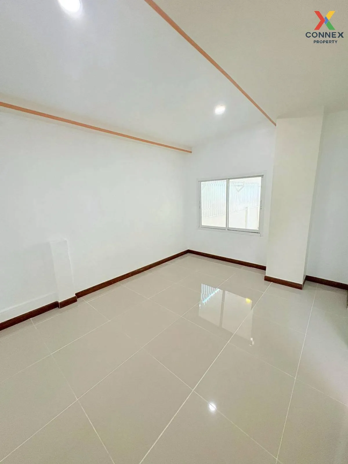 For Sale Townhouse/Townhome  , Moobaan Eklada , newly renovated ,