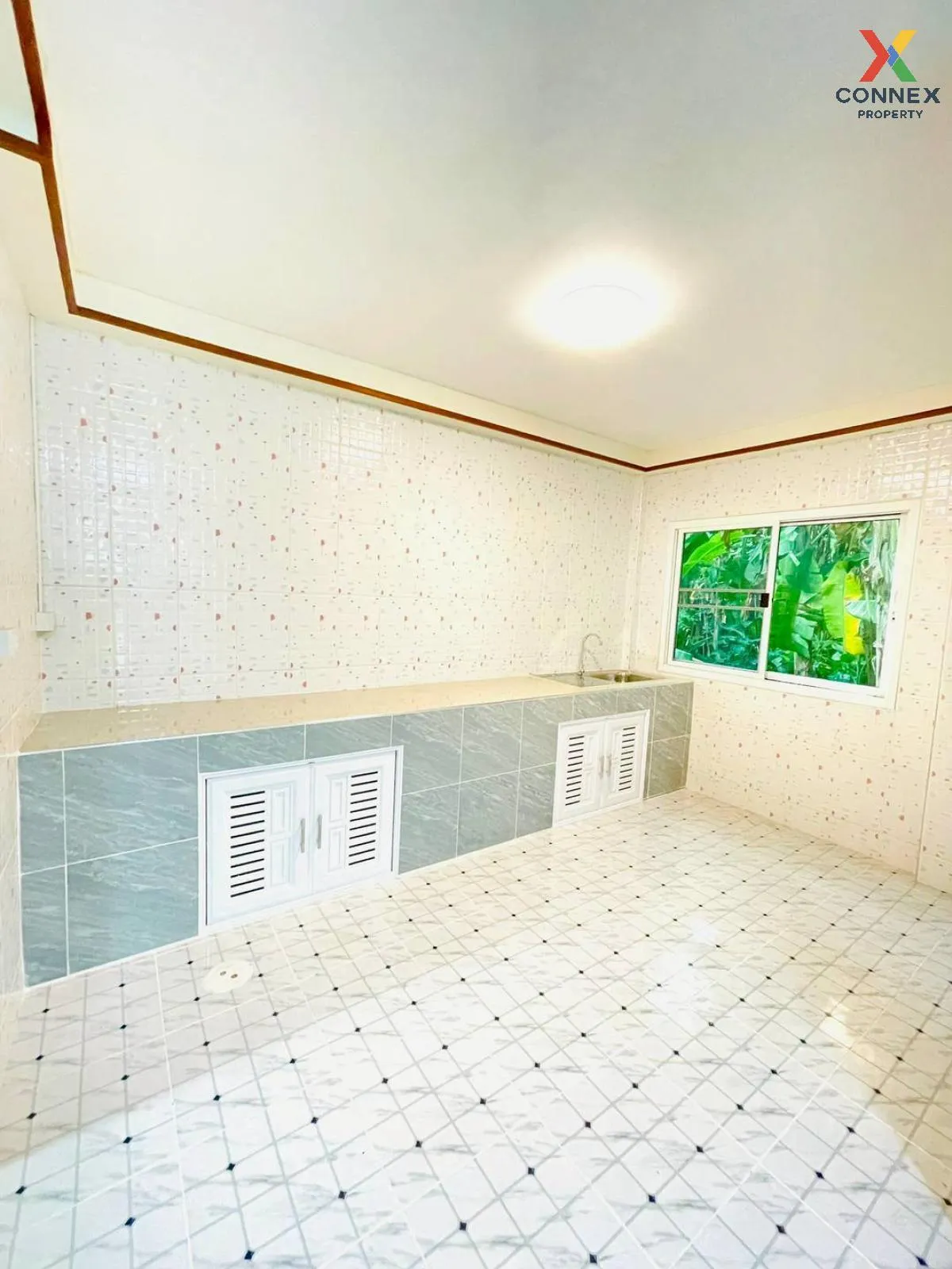 For Sale Townhouse/Townhome  , Moobaan Eklada , newly renovated ,