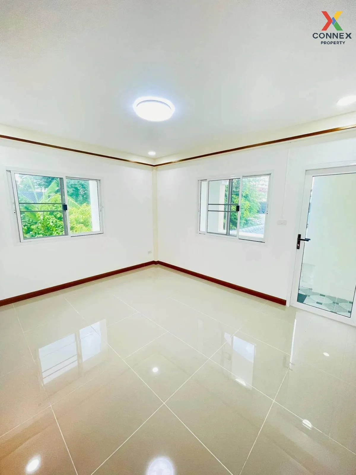 For Sale Townhouse/Townhome  , Moobaan Eklada , newly renovated ,