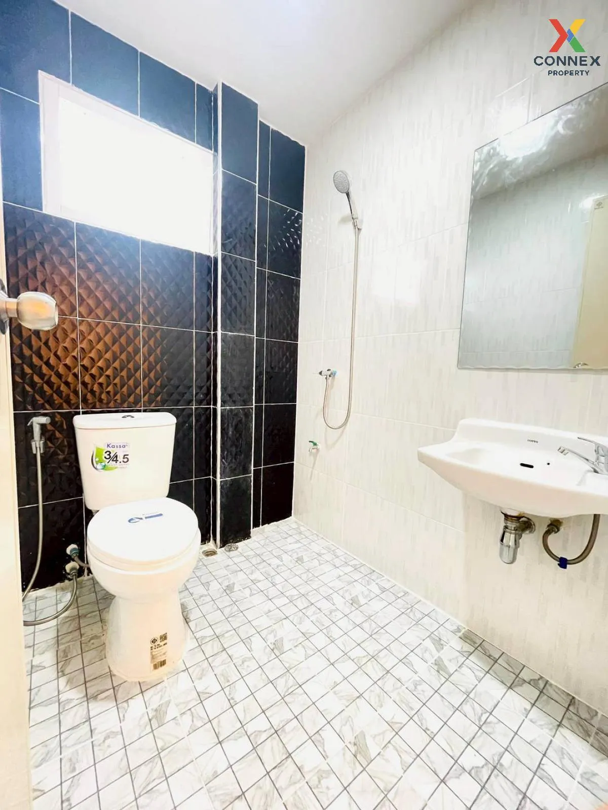 For Sale Townhouse/Townhome  , Moobaan Eklada , newly renovated ,