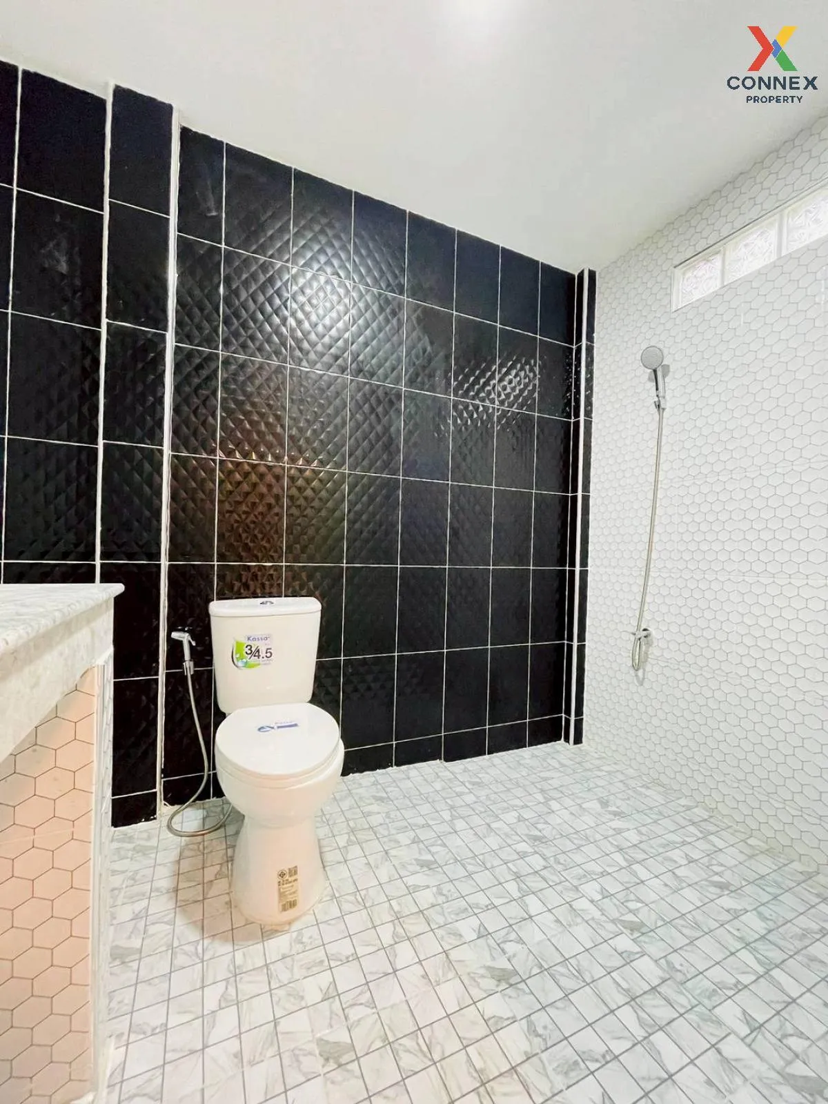 For Sale Townhouse/Townhome  , Moobaan Eklada , newly renovated ,