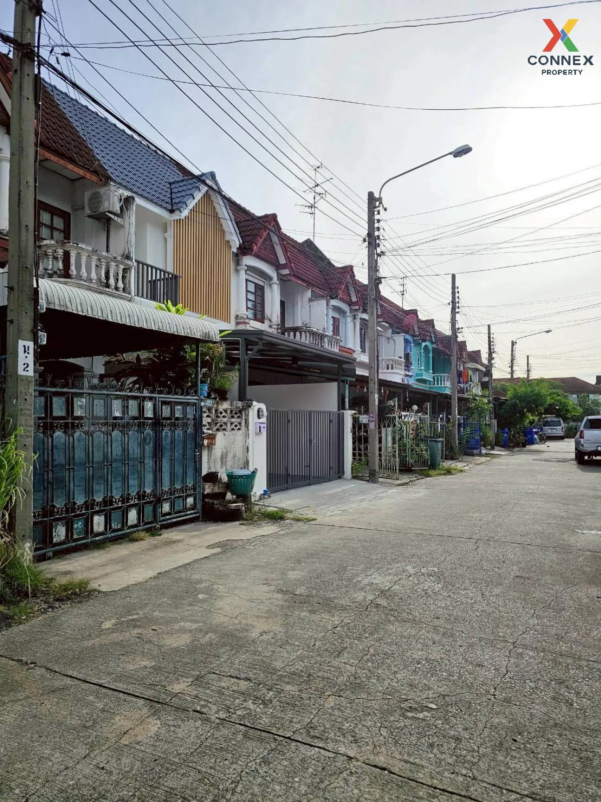 ขายทาวน์เฮ้าส์/ทาวน์โฮม  ทรัพย์วัฒนะ รีโนเวทใหม่ บางพูด ปากเกร็ด 