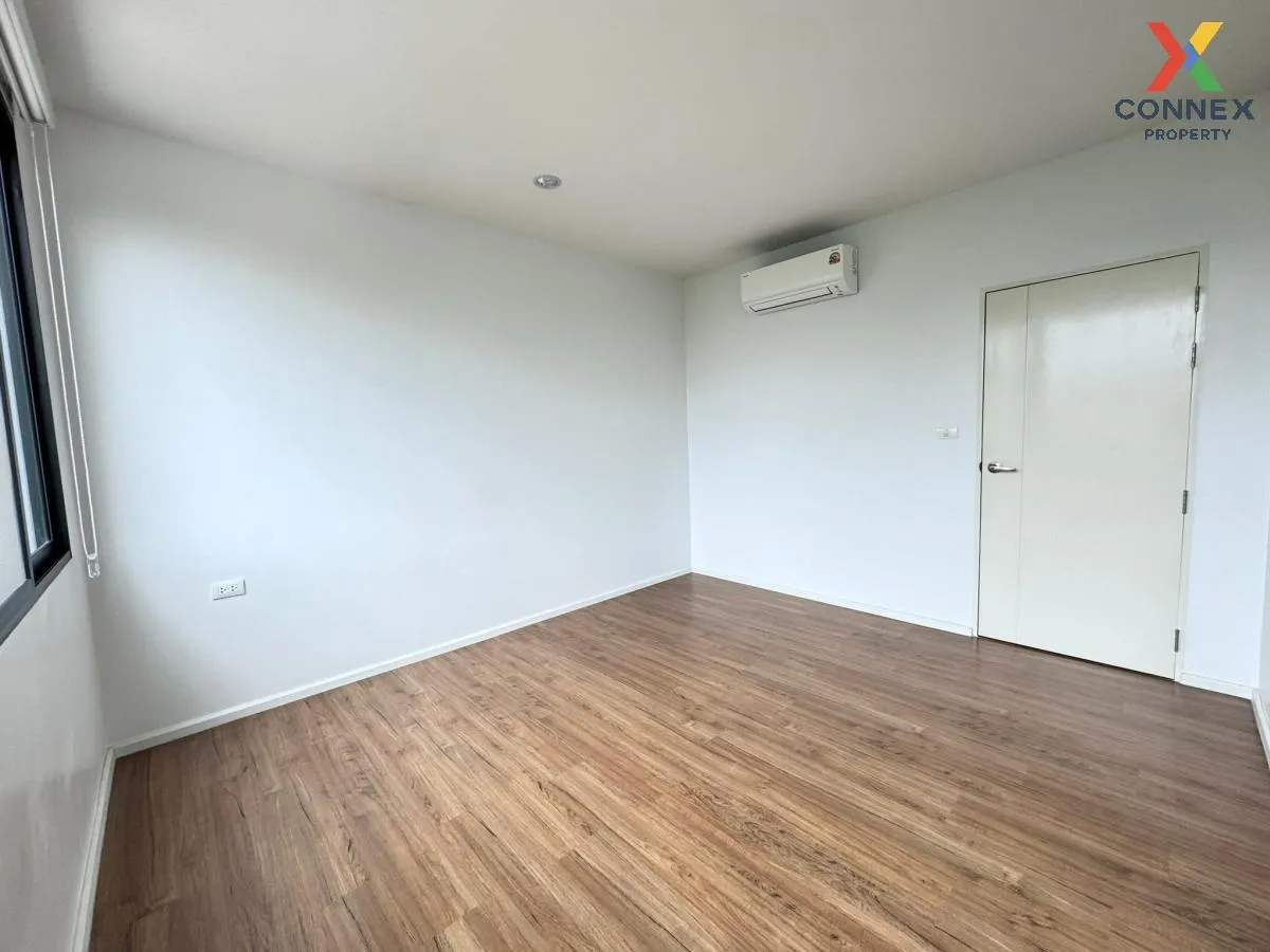 For Rent Townhouse/Townhome  , Baan Klang Muang Rama 9-New Krungt