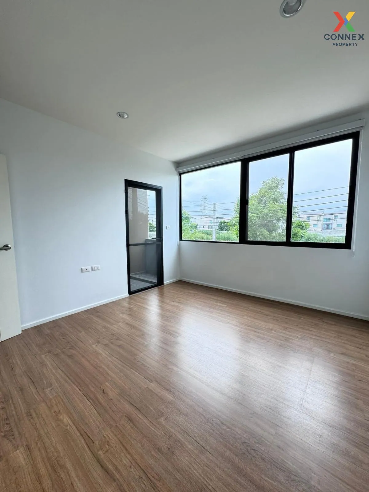 For Rent Townhouse/Townhome  , Baan Klang Muang Rama 9-New Krungt