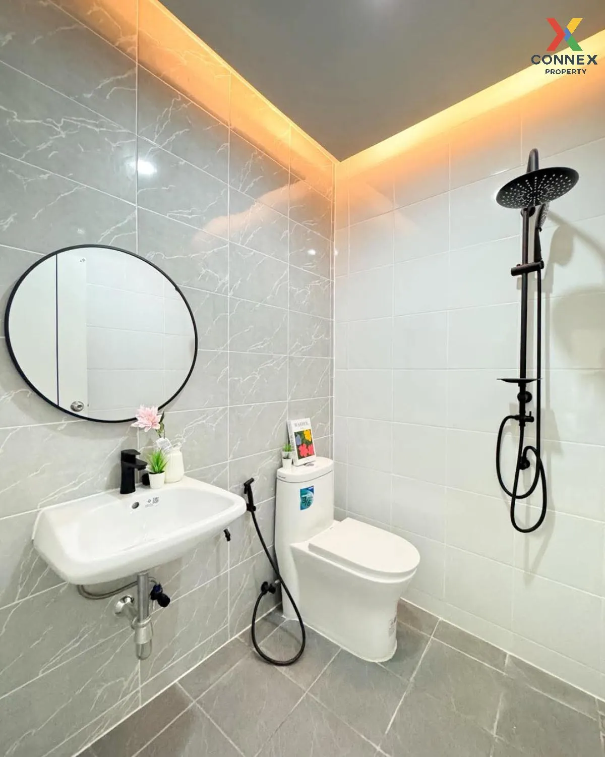 For Sale Townhouse/Townhome  , Permsap Bang Khae 16 , newly renov