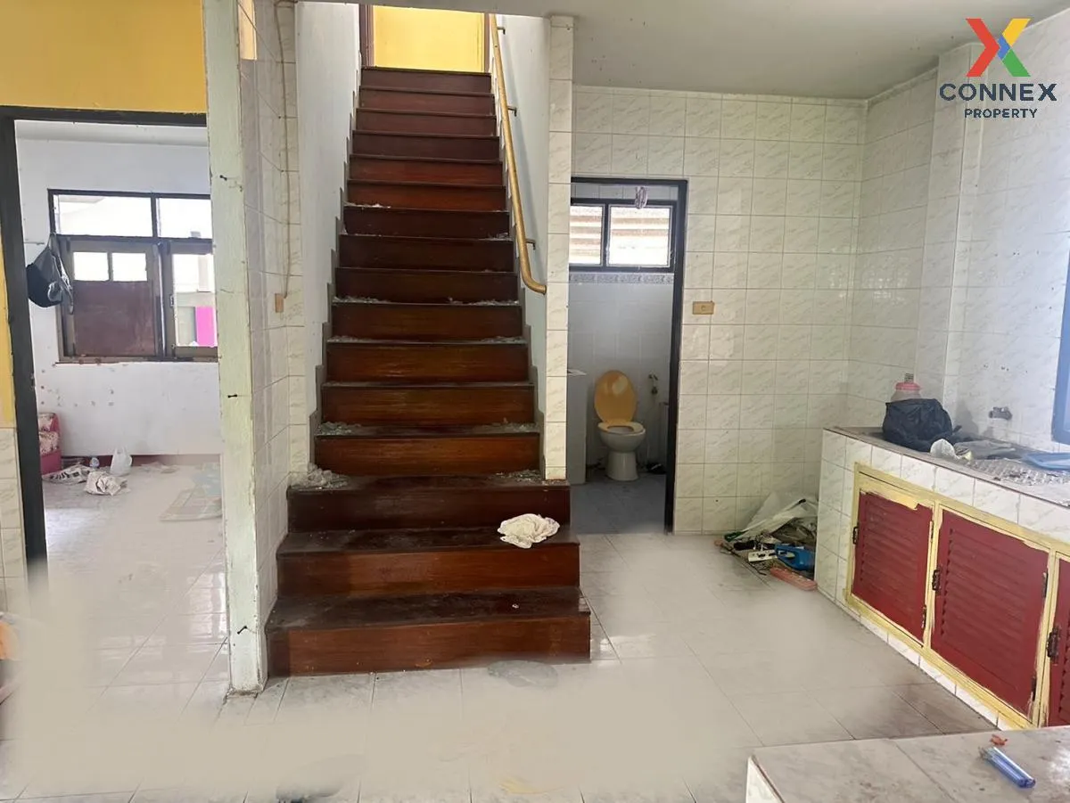 For Sale 2-storey detached house, 40 square wah , Khlong Kum , Bu
