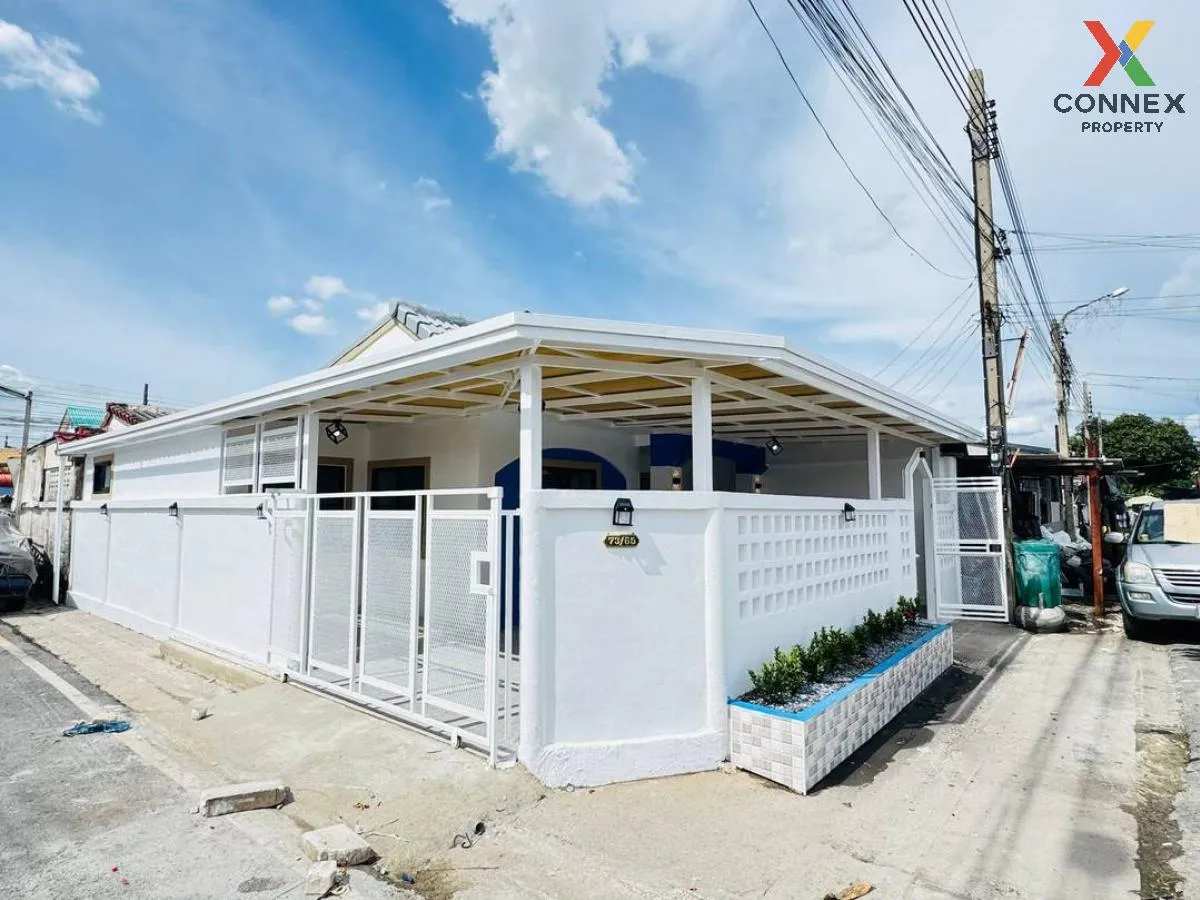 For Sale Townhouse/Townhome  , Baan Tawan Ngam , corner unit , wi 2