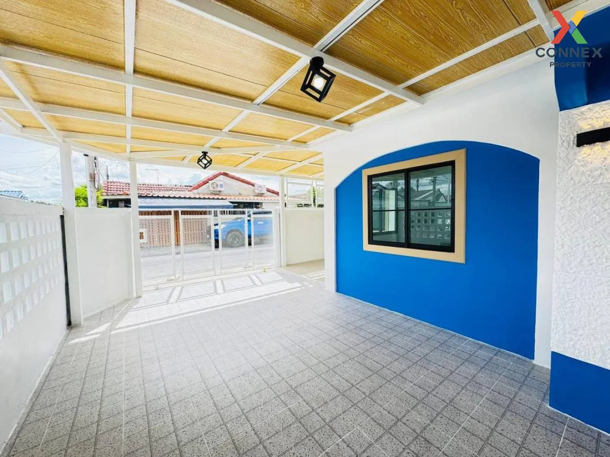 For Sale Townhouse/Townhome  , Baan Tawan Ngam , corner unit , wi