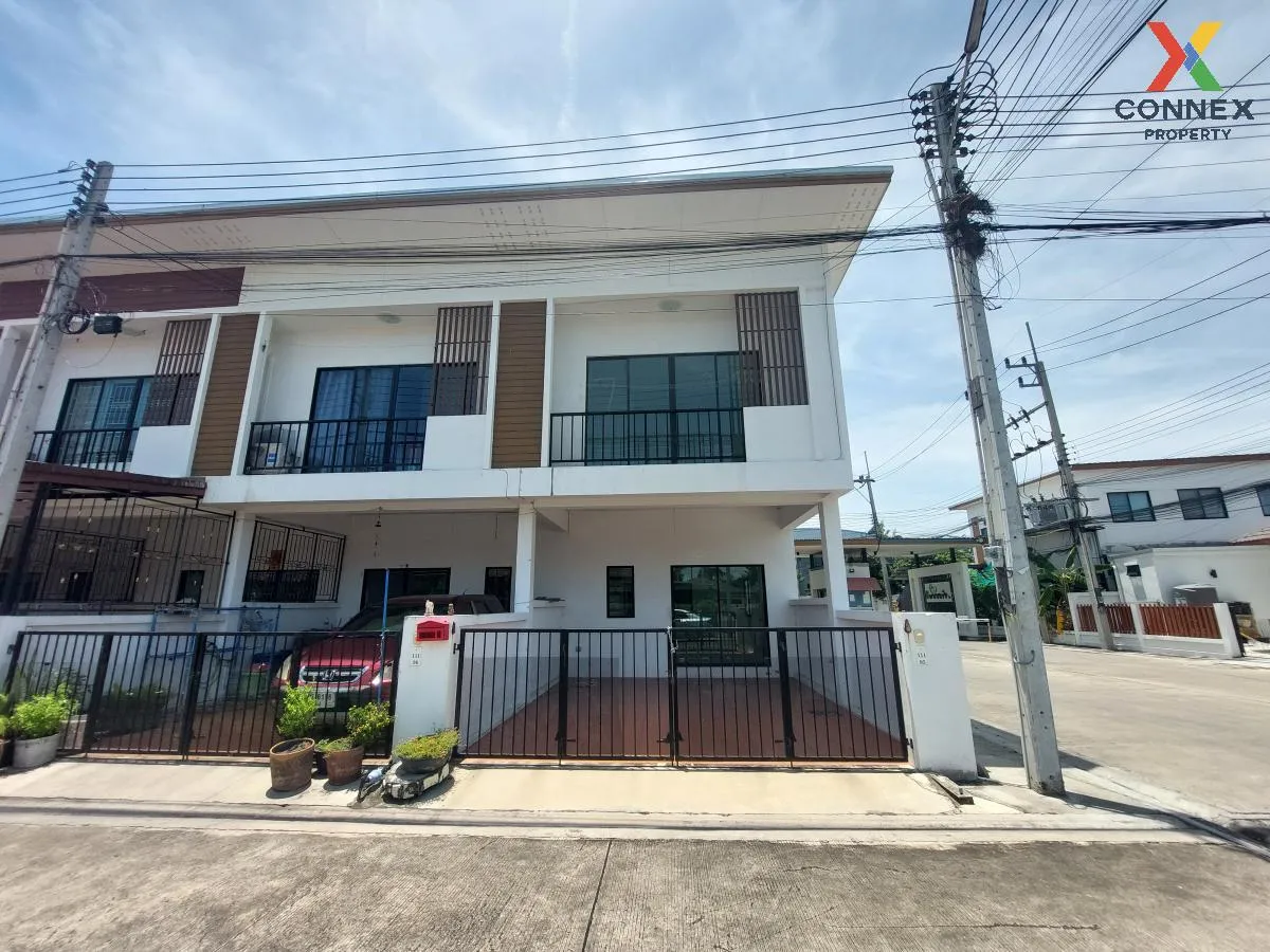 For Sale Townhouse/Townhome  , Panacea Ville , corner unit , Na P 1