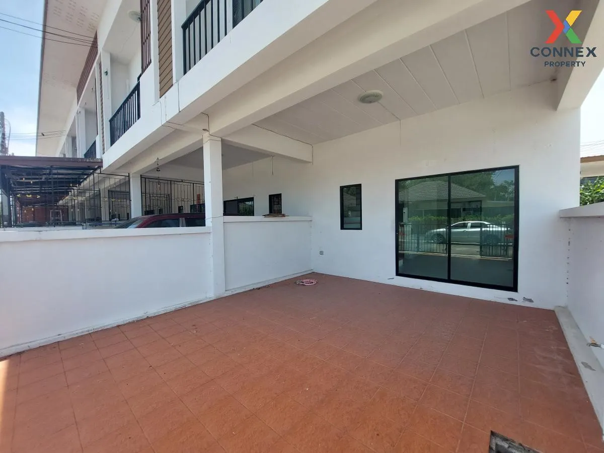 For Sale Townhouse/Townhome  , Panacea Ville , corner unit , Na P 4