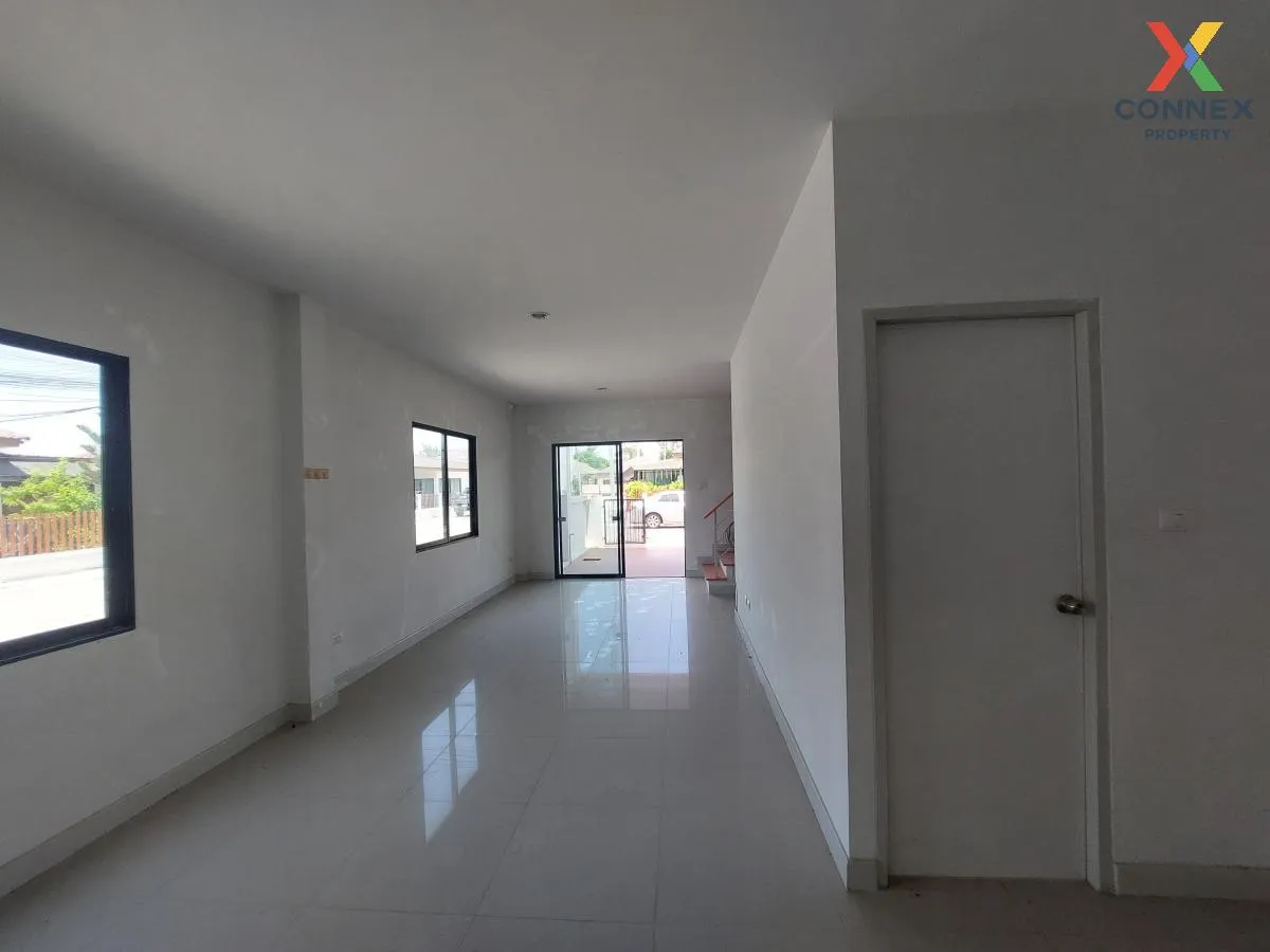For Sale Townhouse/Townhome  , Panacea Ville , corner unit , Na P