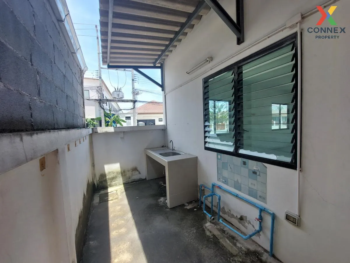 For Sale Townhouse/Townhome  , Panacea Ville , corner unit , Na P