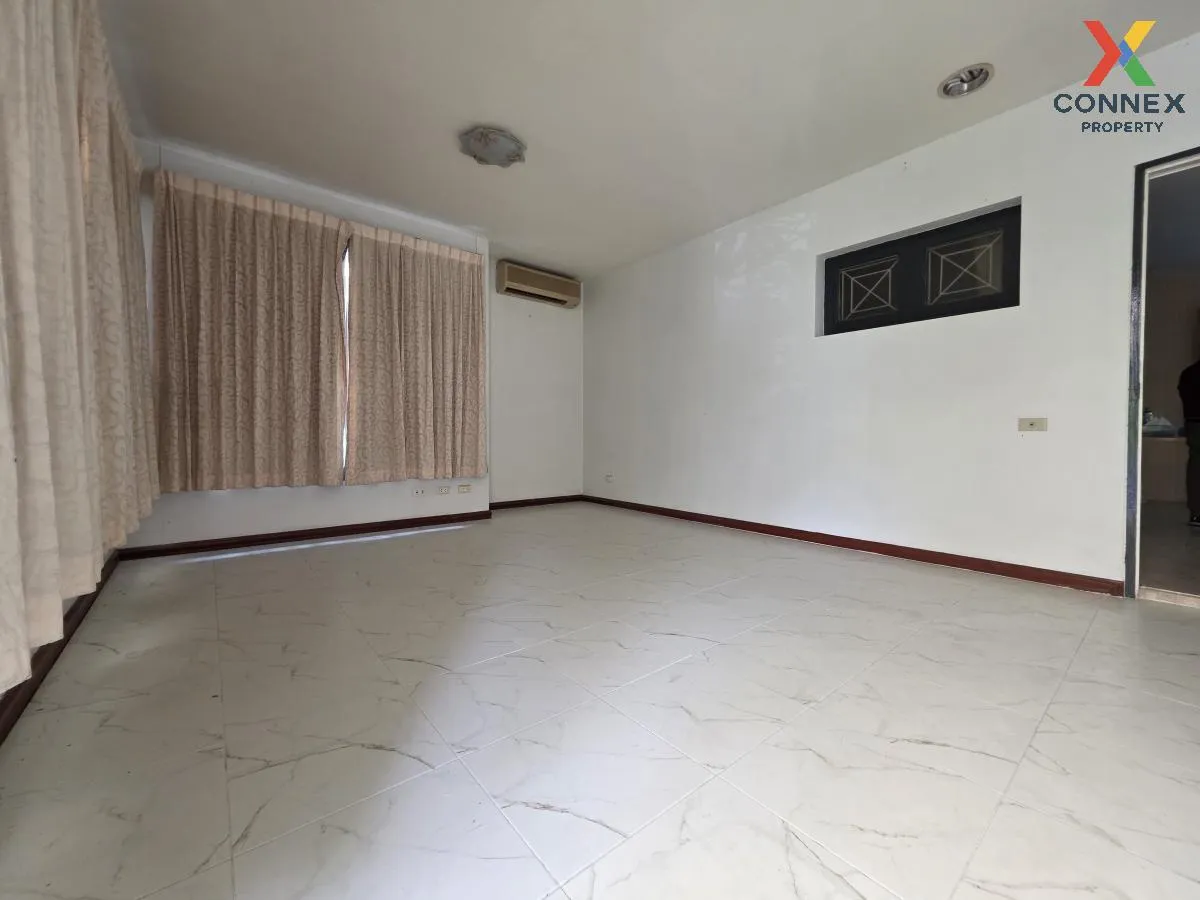 For Sale House , Laddarom Pinklao , Bang Khu Wiang , Bang Kruai ,