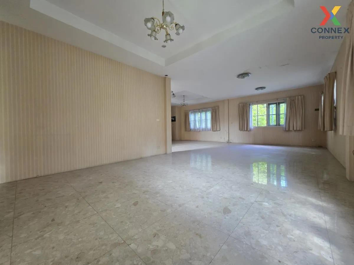 For Sale House , Laddarom Pinklao , Bang Khu Wiang , Bang Kruai ,