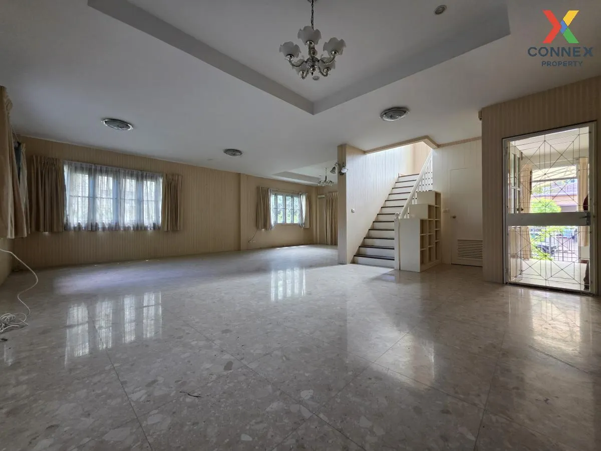 For Sale House , Laddarom Pinklao , Bang Khu Wiang , Bang Kruai ,