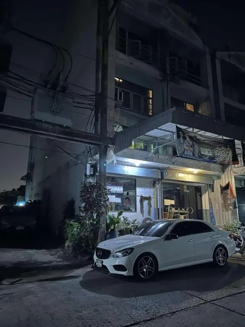 For Sale 5 - storey commercial building area 32 square wah Chom Thong Bangkok , Bang Mot , Chom Thong , Bangkok , CX-128552