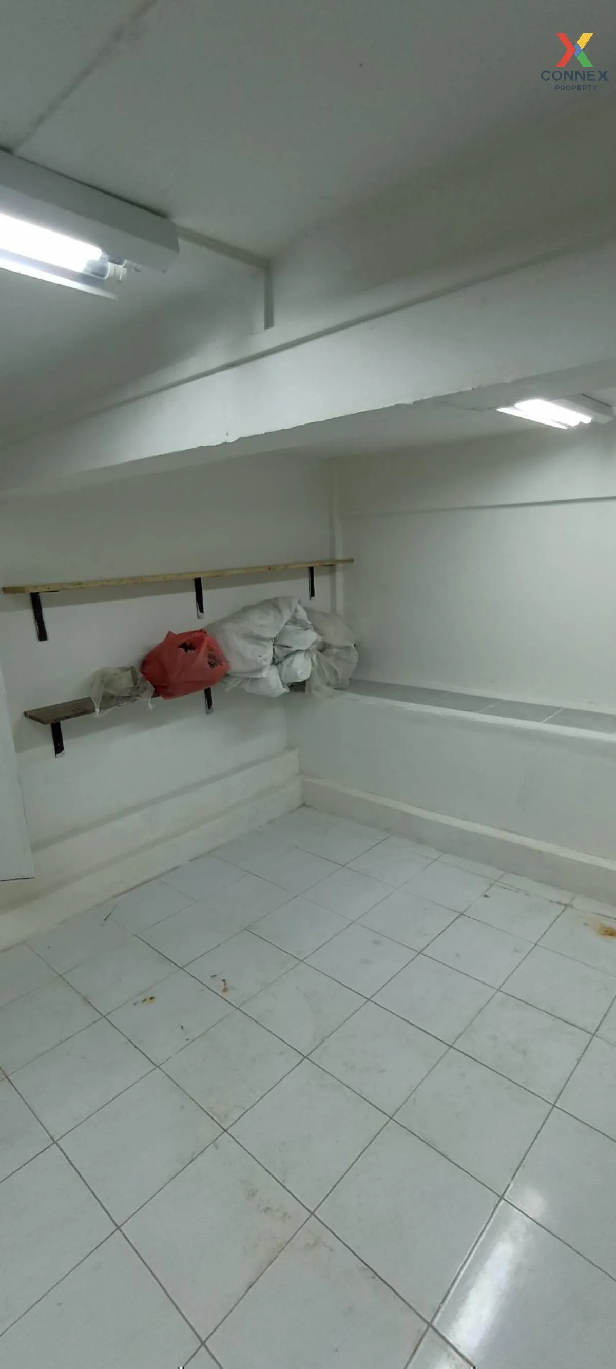 For Rent 3 - storey townhouse area 23 sq m Soi Lat Phrao 128/1 Ba