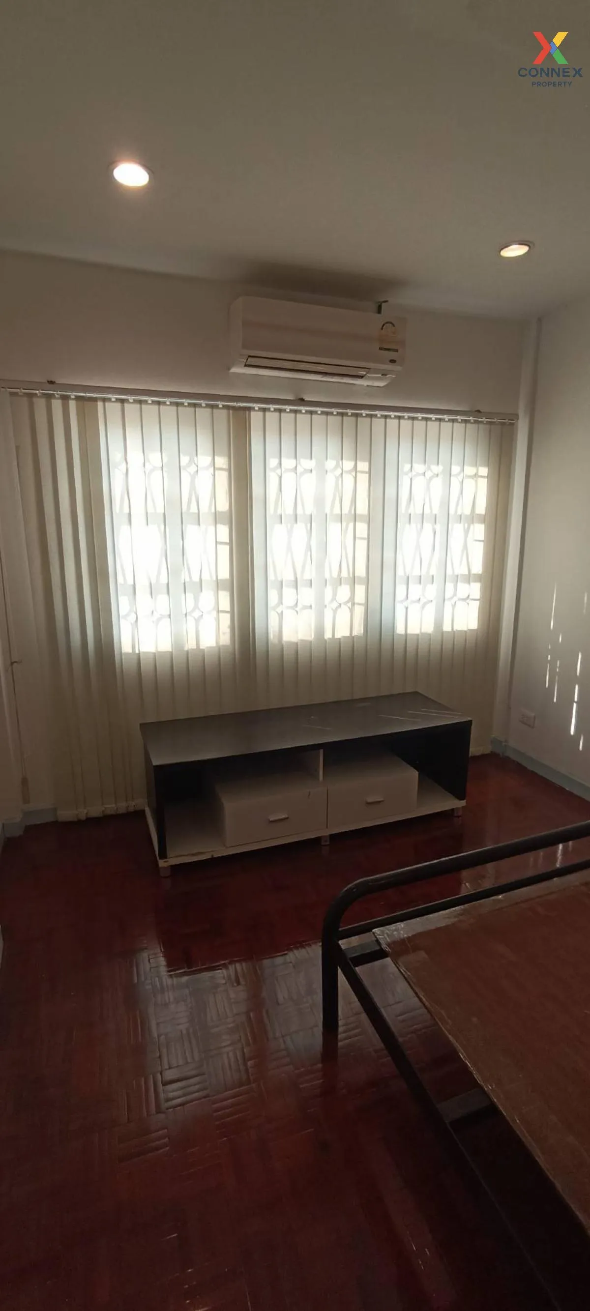 For Rent 3 - storey townhouse area 23 sq m Soi Lat Phrao 128/1 Ba
