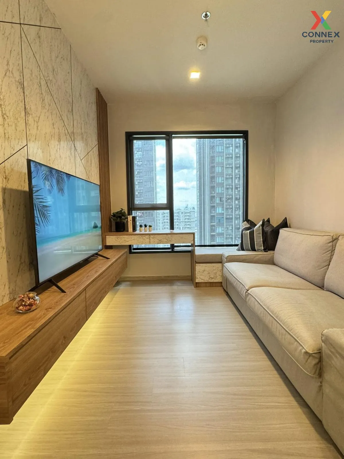 For Rent Condo , Life Asoke - Rama 9 , MRT-Phra Ram 9 , Makkasan 