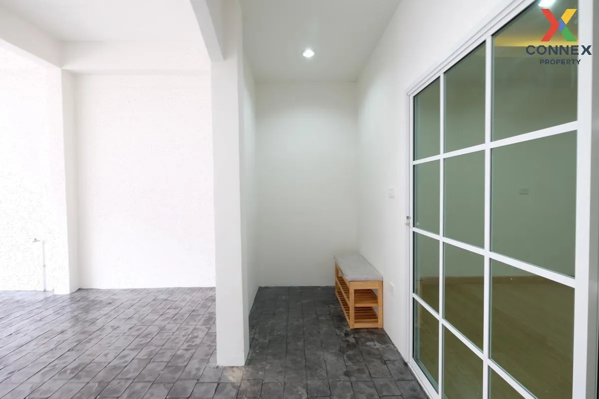 For Sale Townhouse/Townhome  , Baan Sud Theeruk , Chankasem , Cha