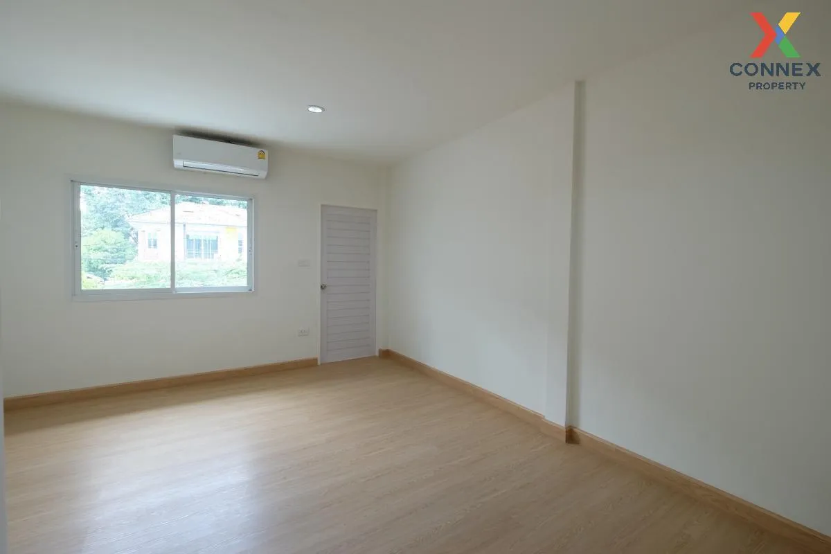 For Sale Townhouse/Townhome  , Baan Sud Theeruk , Chankasem , Cha