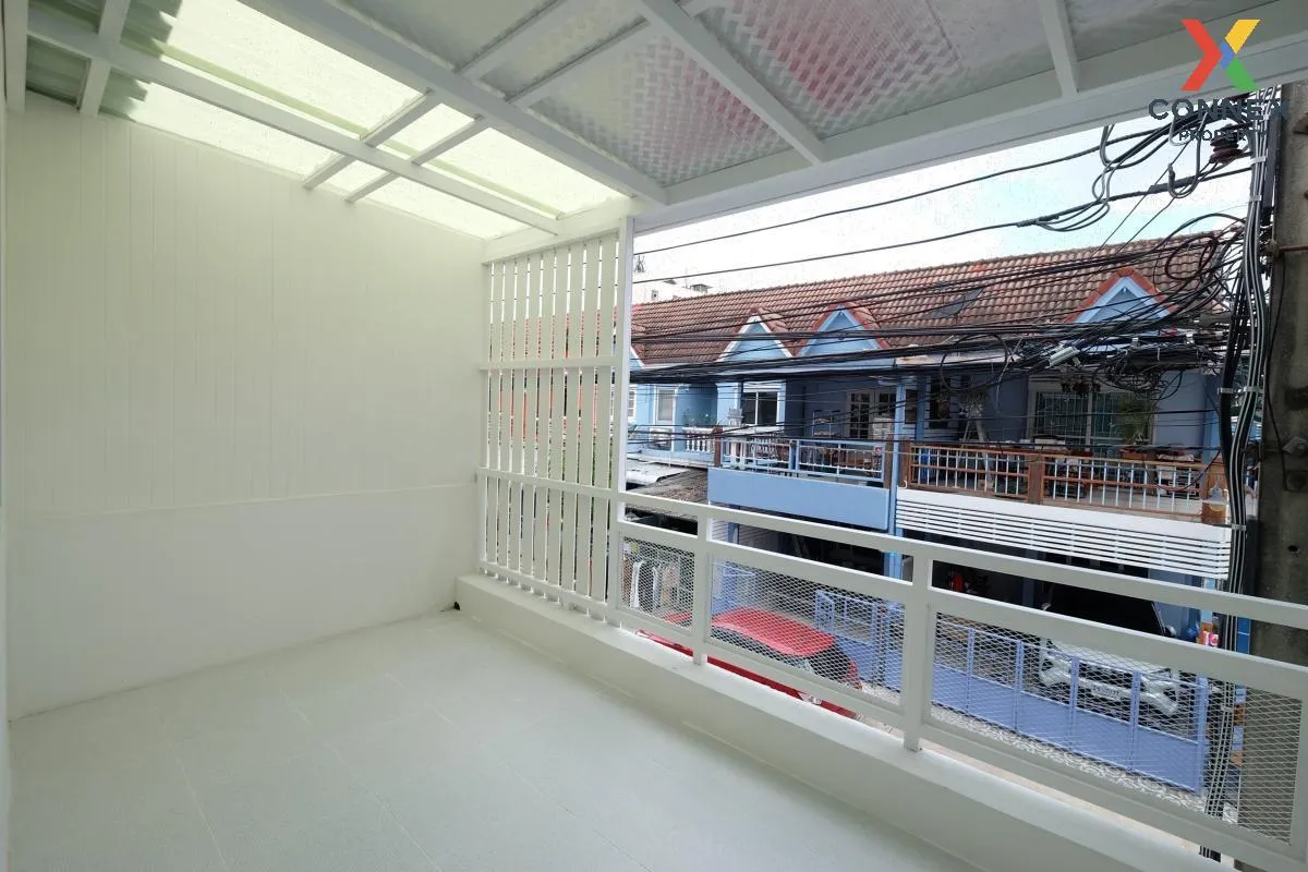 For Sale Townhouse/Townhome  , Baan Sud Theeruk , Chankasem , Cha