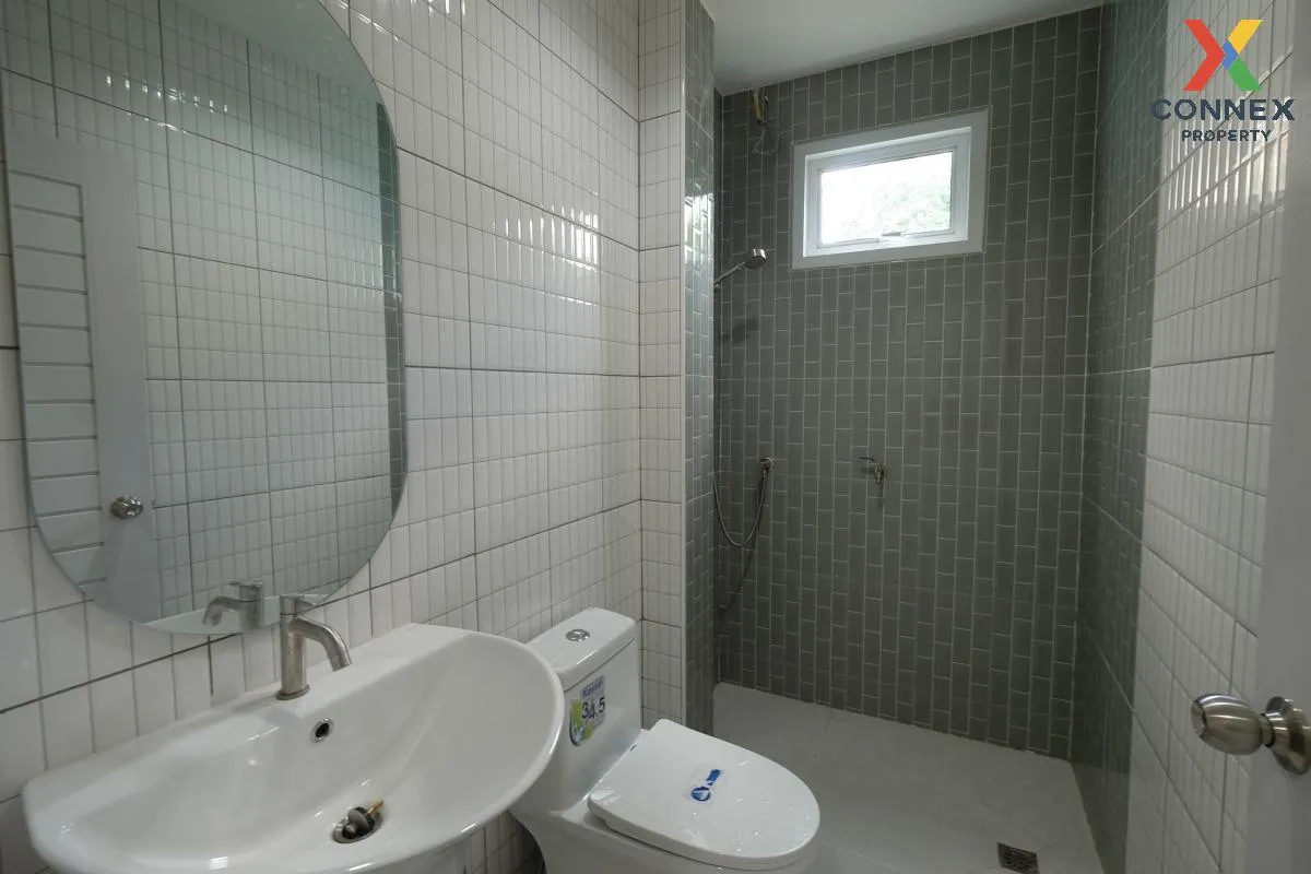 For Sale Townhouse/Townhome  , Baan Sud Theeruk , Chankasem , Cha