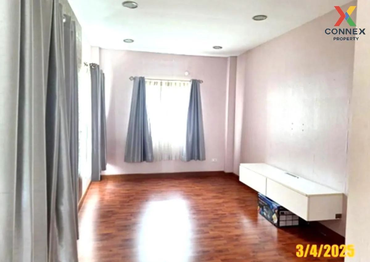 For Sale House , Baan Lapawan 21 , Bang Phlap , Pak Kret , Nontha