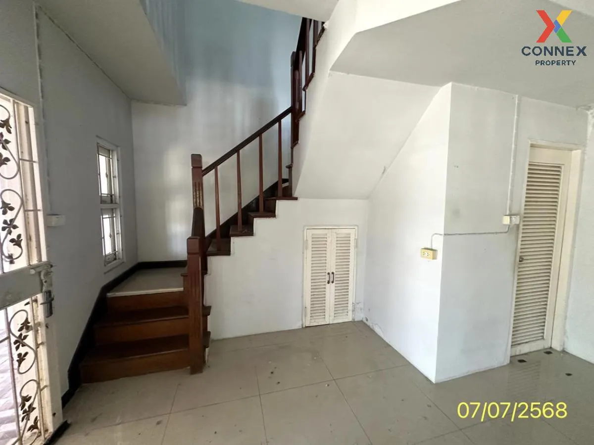 For Sale House , Baan Pruksa 19 Bangbuathong , Bang Khu Rat , Ban 4