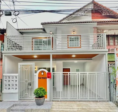 ขายทาวน์เฮ้าส์/ทาวน์โฮม  บ้านพฤกษา 3 บางบัวทอง รีโนเวทใหม่ บางคูรัด บางบัวทอง นนทบุรี CX-128737
