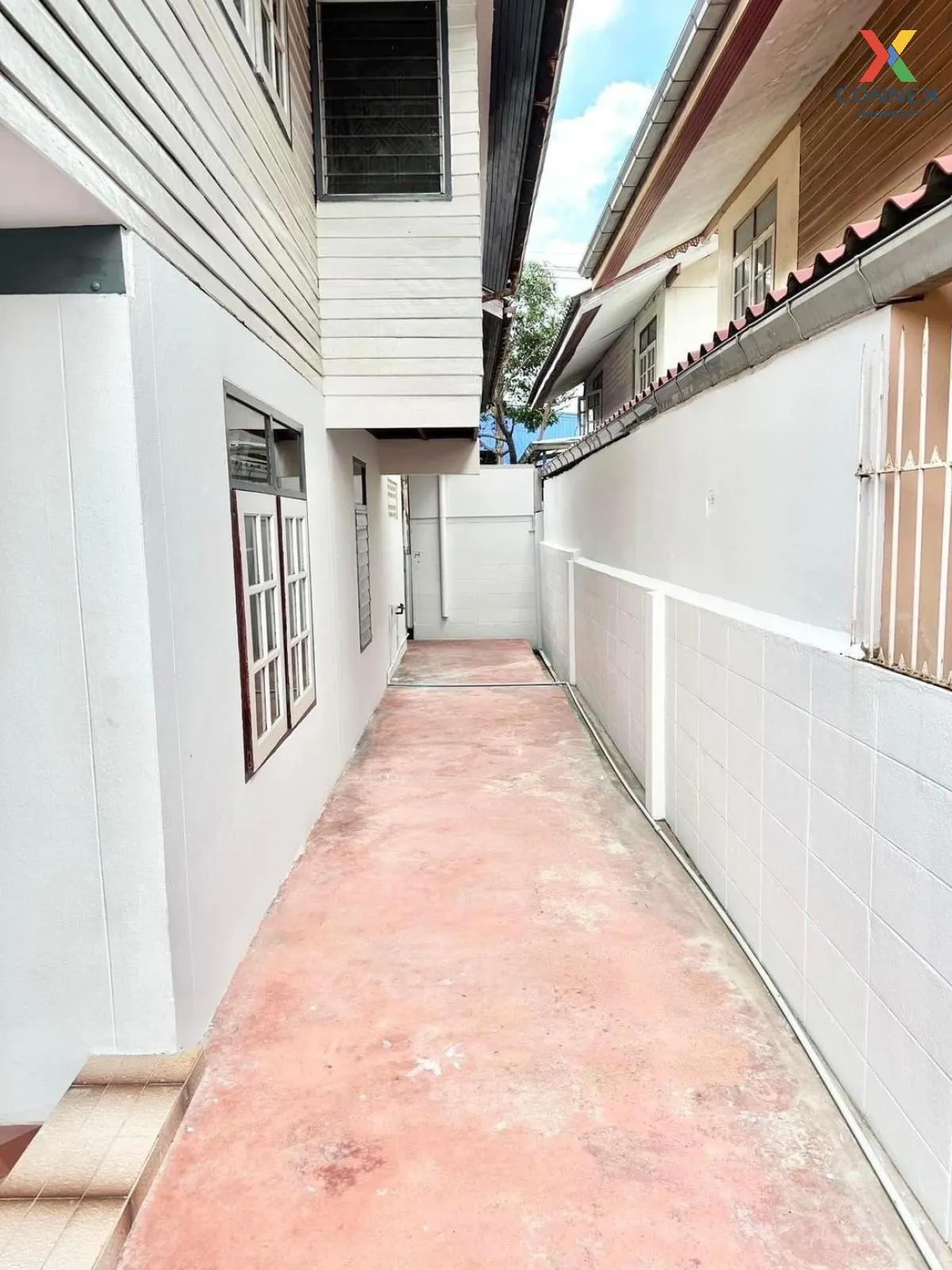 ขายบ้านเดี่ยว หมู่บ้าน ว.นิเวศน์  กระทุ่มล้ม สามพราน นครปฐม CX-12