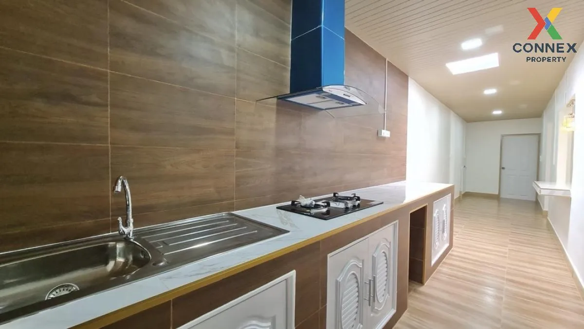 For Sale House ,  K.C. Garden Home 20 , Sam Wa Tawan Ok , Khlong 
