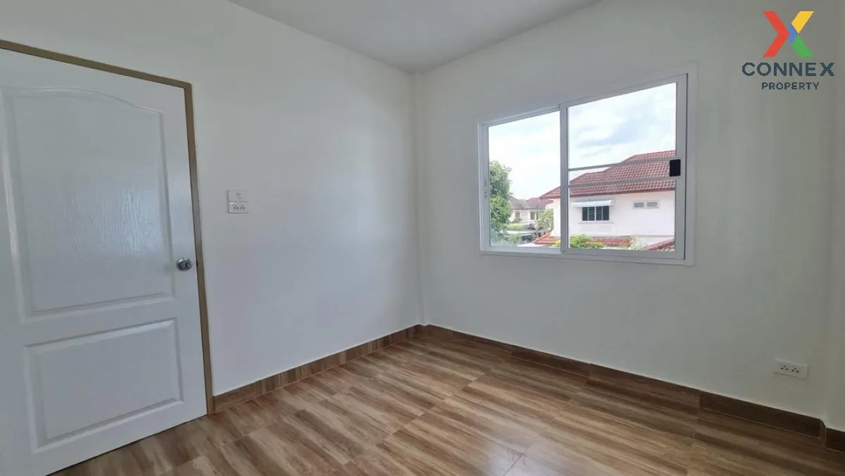 For Sale House ,  K.C. Garden Home 20 , Sam Wa Tawan Ok , Khlong 