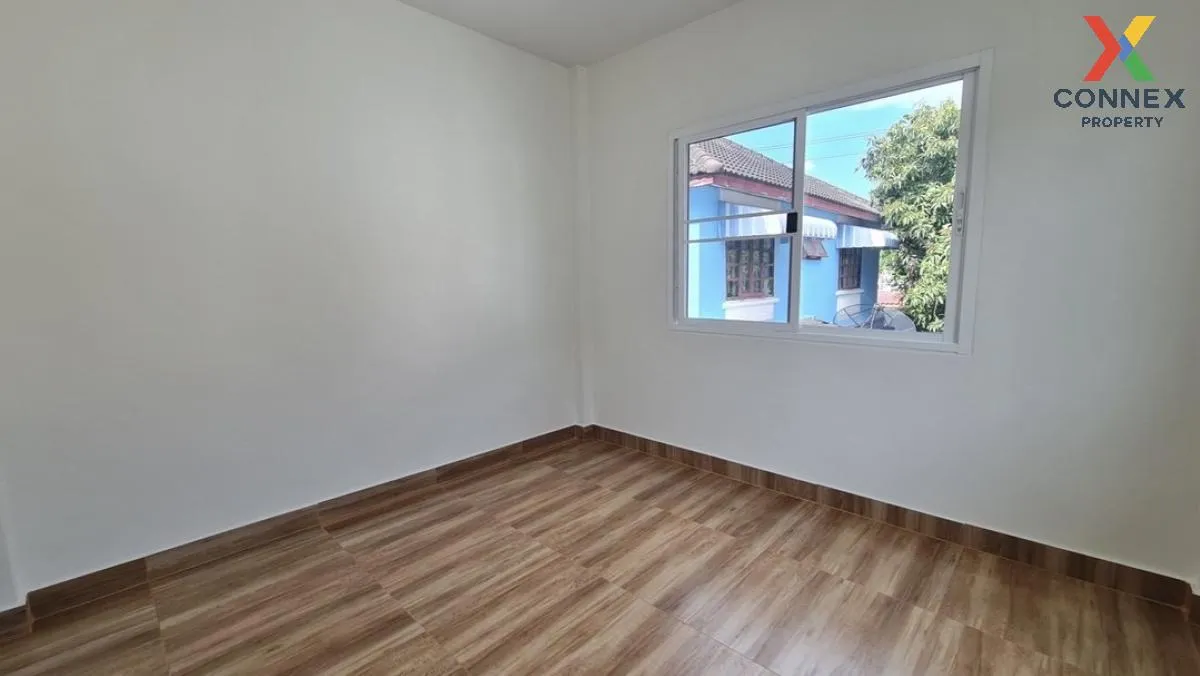 For Sale House ,  K.C. Garden Home 20 , Sam Wa Tawan Ok , Khlong 