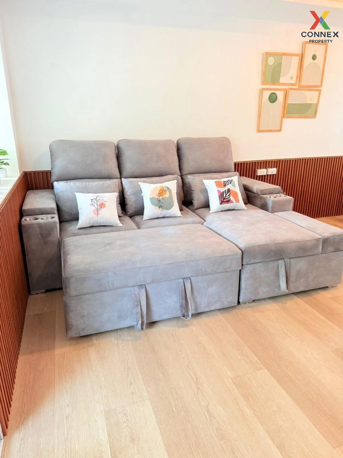 For Rent Townhouse/Townhome  , Indy 4 Bangna Km.7 , MRT-Sri Beari