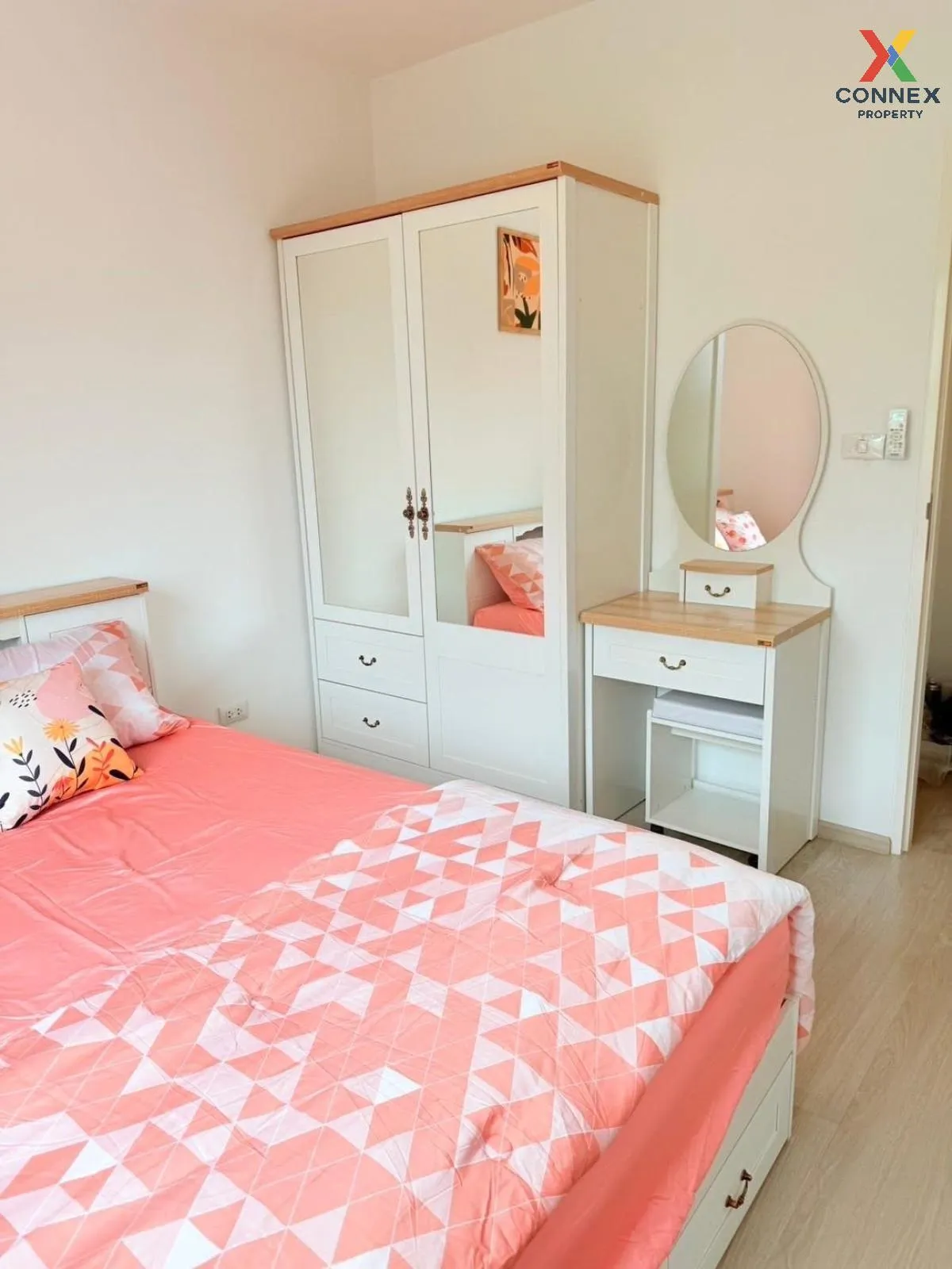 For Rent Townhouse/Townhome  , Indy 4 Bangna Km.7 , MRT-Sri Beari