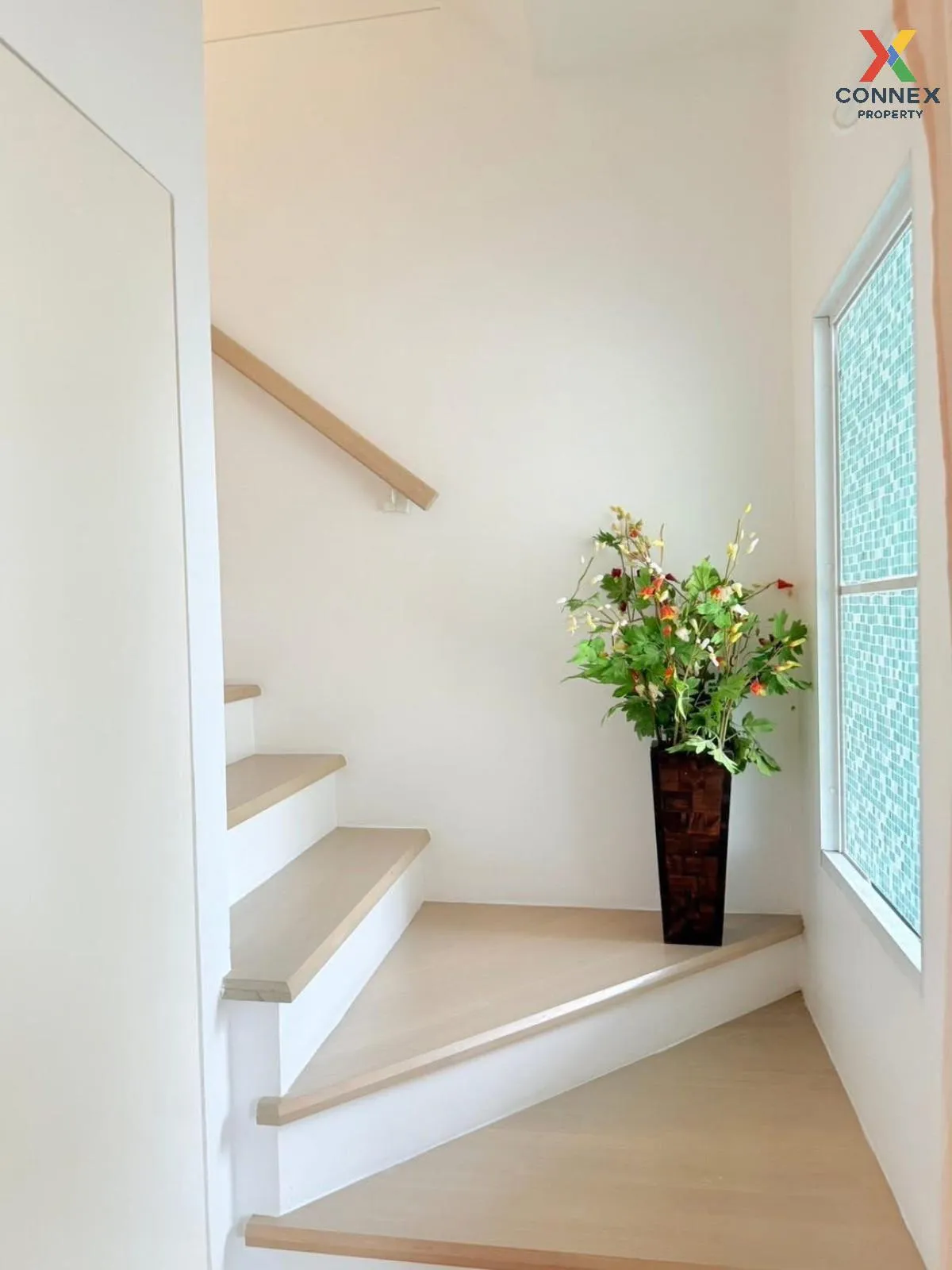 For Rent Townhouse/Townhome  , Indy 4 Bangna Km.7 , MRT-Sri Beari