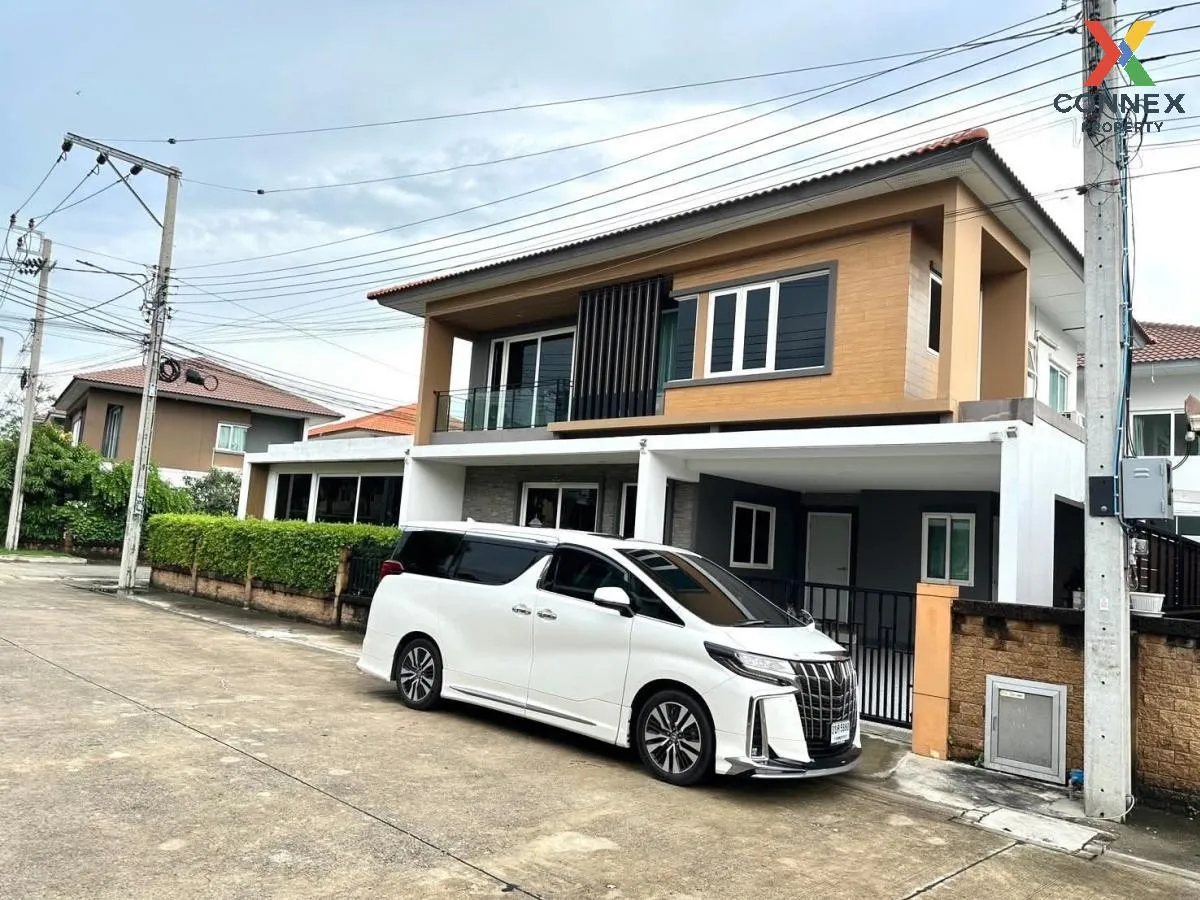 For Sale House , Golden Village Onnut-Pattanakarn , corner unit , 2