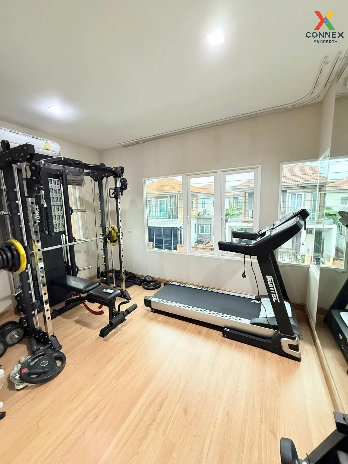 For Sale House , Golden Village Onnut-Pattanakarn , corner unit ,
